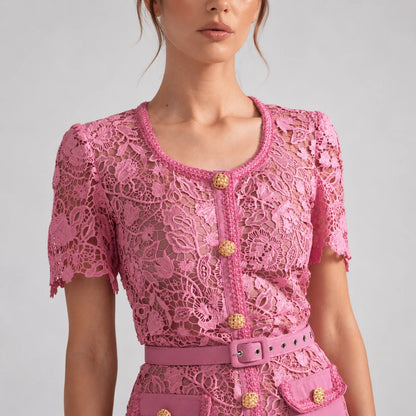 Robe midi en dentelle à manches courtes — Rose