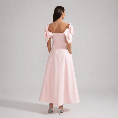 Robe midi épaules dénudées à détails floraux