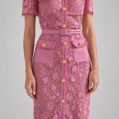 Robe midi en dentelle à manches courtes — Rose